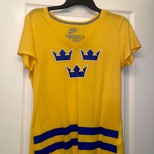 Nike SNIC Woman’s Shirt